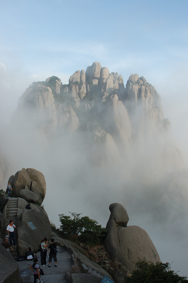 在黄山风景区的十大必去旅游景点有哪些？
