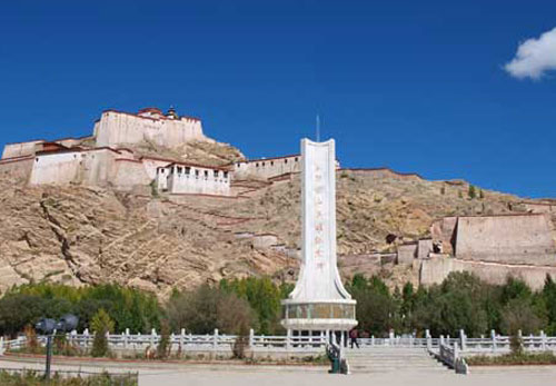 日喀则旅游推介沪上行珠峰婚礼之旅活动在上海开启帷幕(图2) 日喀则到樟木_日喀则_日喀则酒店