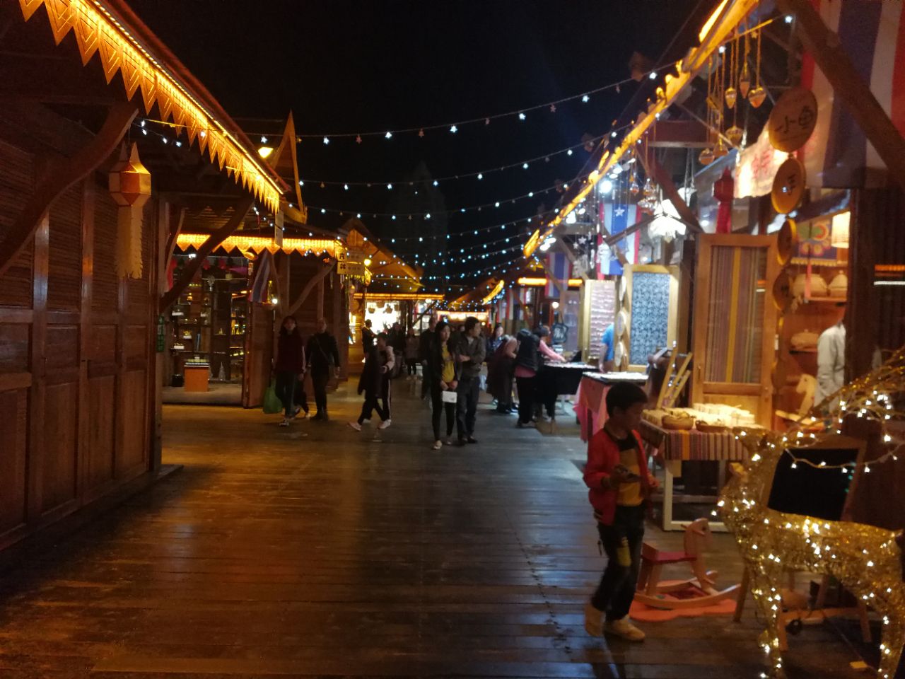 昌吉市第二季“网红逛夜市”网络直播宣传活动启动