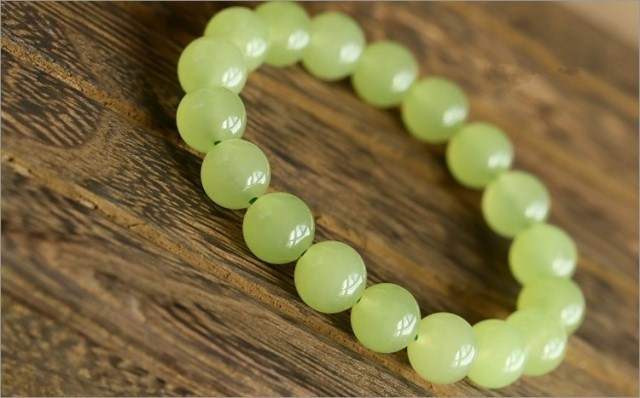 玉石有灵,寻找最有缘的你,希望每个人都能找到真爱的那件事(图2) 玉髓:_玉髓是什么_玉髓和翡翠哪个好