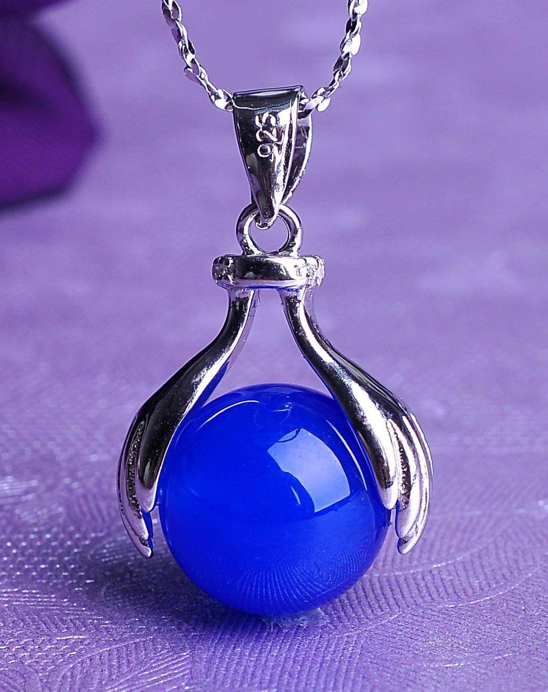 玉髓：_玉髓挂件价格_玉髓是什么材质的玉