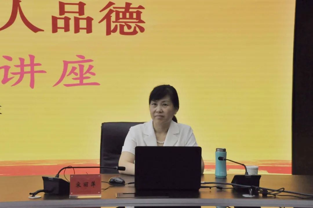 新闻讲座_新闻讲座心得_新闻讲座新闻稿