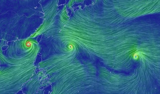 台风“小犬”减弱为台风级(中心最大风力13级)(图3) 台风眼by潭石_台风危害的主要表现_台风: