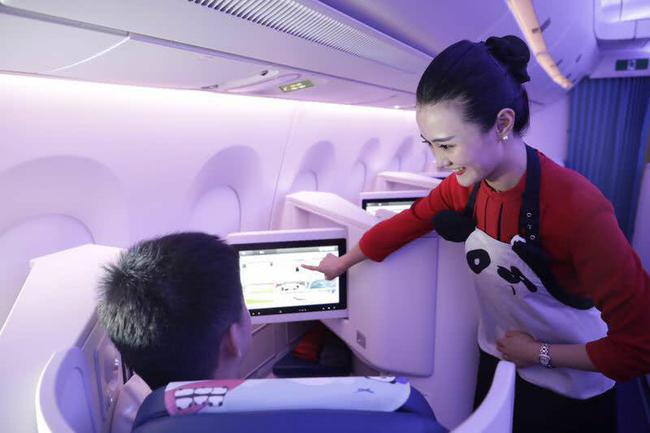 刘俊海李华门诊问题：航空公司是否有权取消免费航食及托运