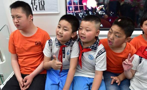 惨烈是什么意思_惨烈车祸现场_惨烈