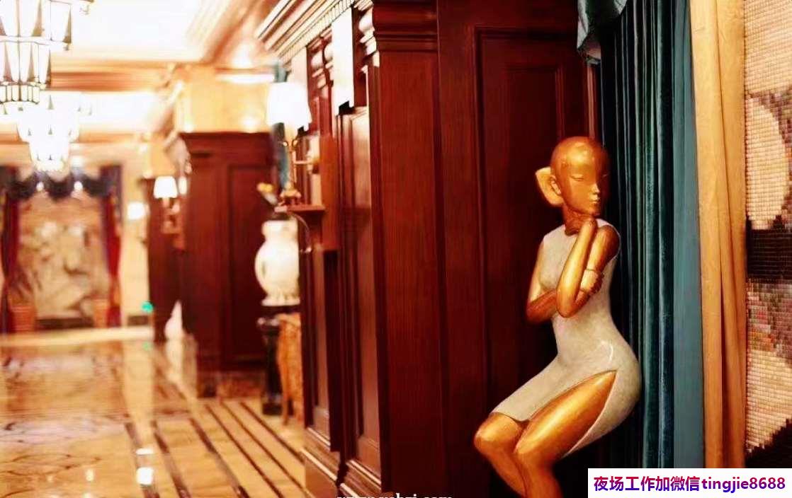 遵义夜场礼仪模特招聘急聘KTV女销售.机会难得.遵义高端夜总会模特招募——美艳绝伦！女子求职争相跳脱，如花似锦放光芒
