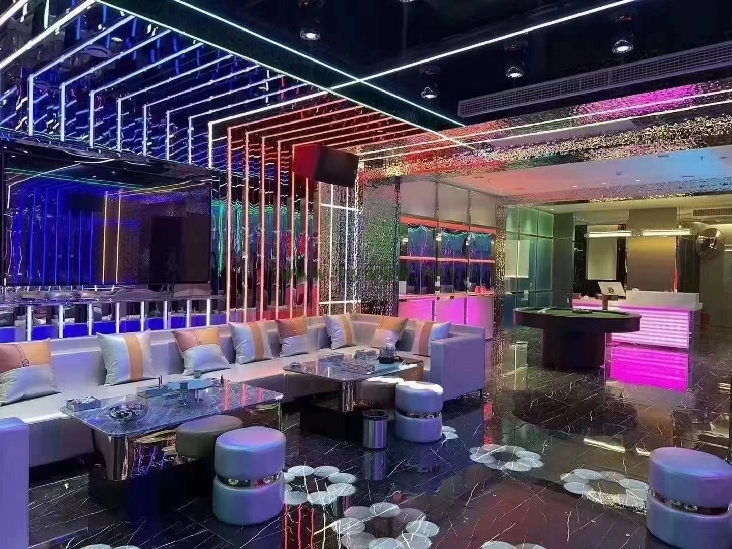 湖南邵阳星都汇国际娱乐会所招聘，星都汇国际娱乐商务ktv招聘信息，稳定好上班。